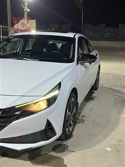 هیوندای ئەلەنترا